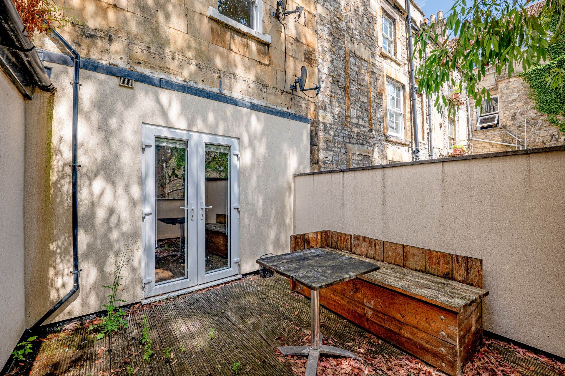 Additional Property Image 1 bedroom Apartment to rent in Bath 4