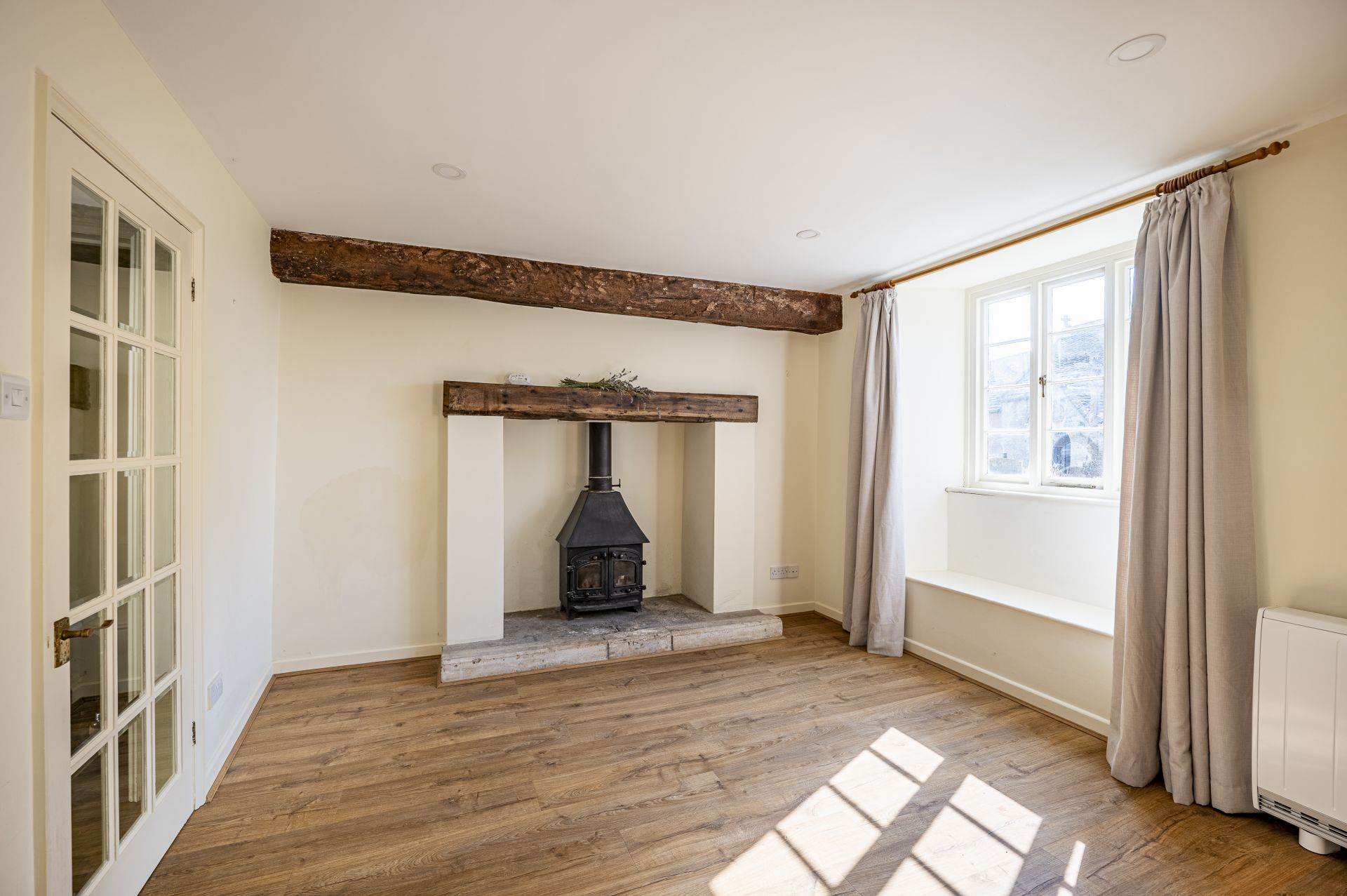 Additional Property Image 2 bedroom House to rent in Bath 2