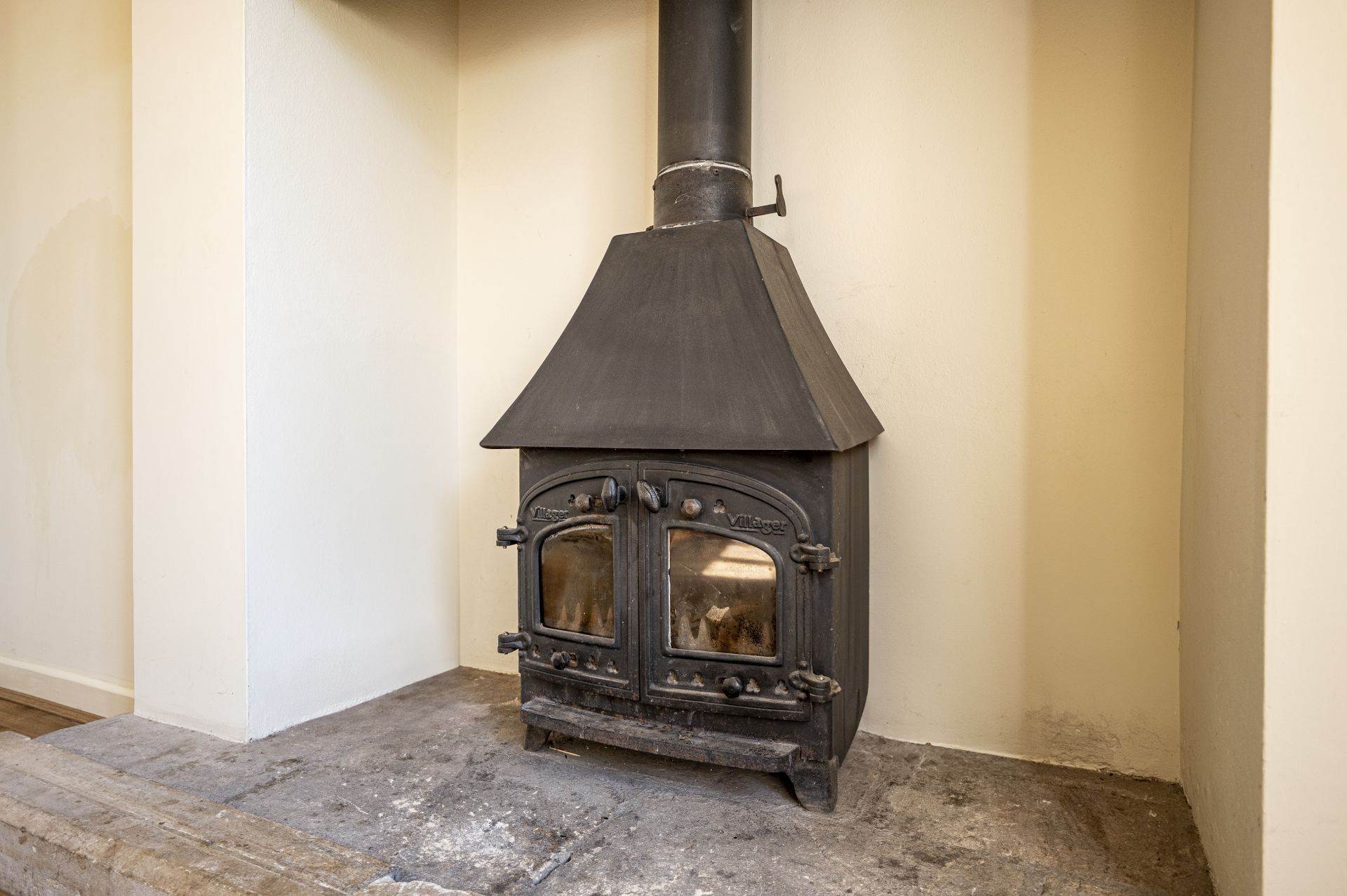 Additional Property Image 2 bedroom House to rent in Bath 3