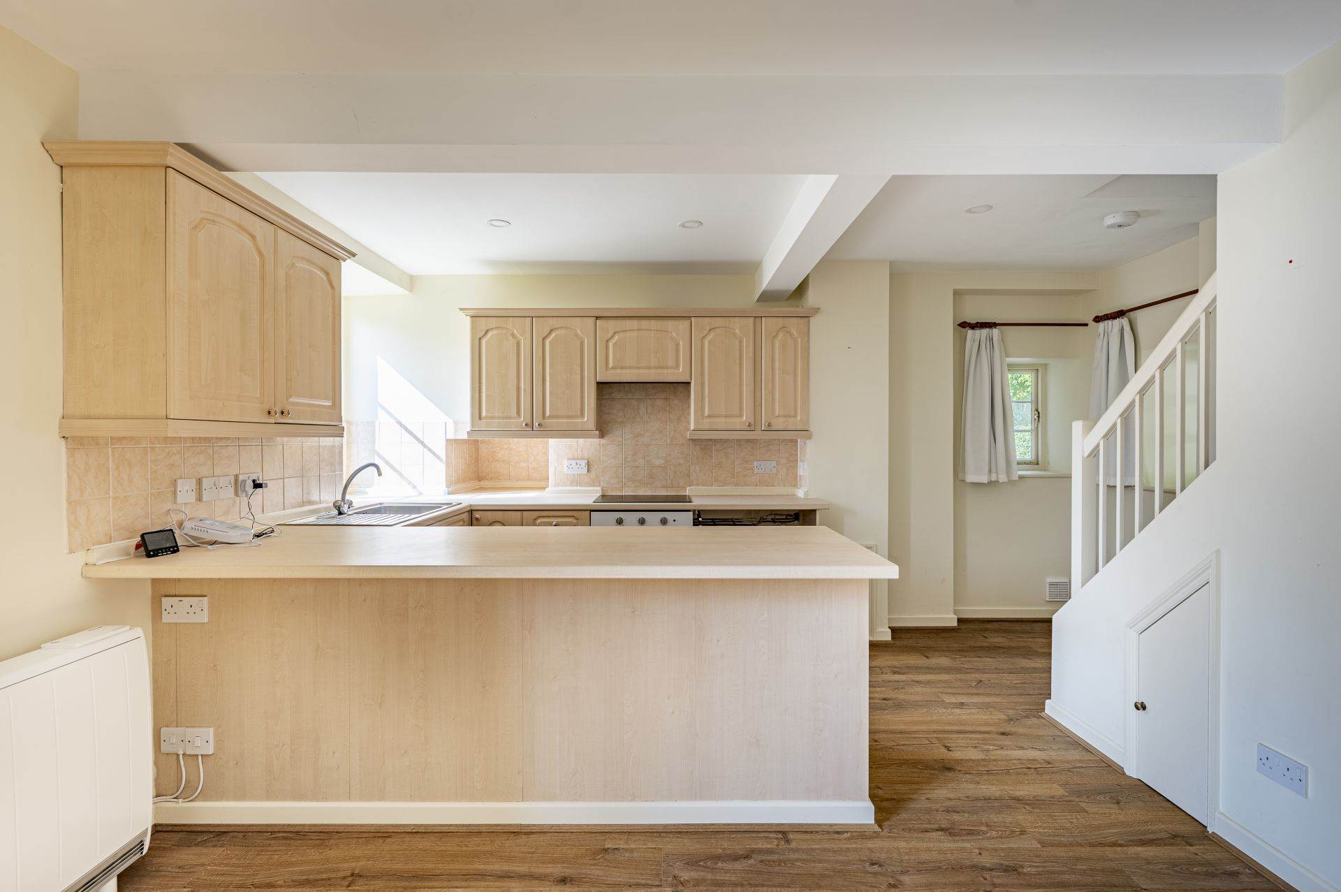 Additional Property Image 2 bedroom House to rent in Bath 5