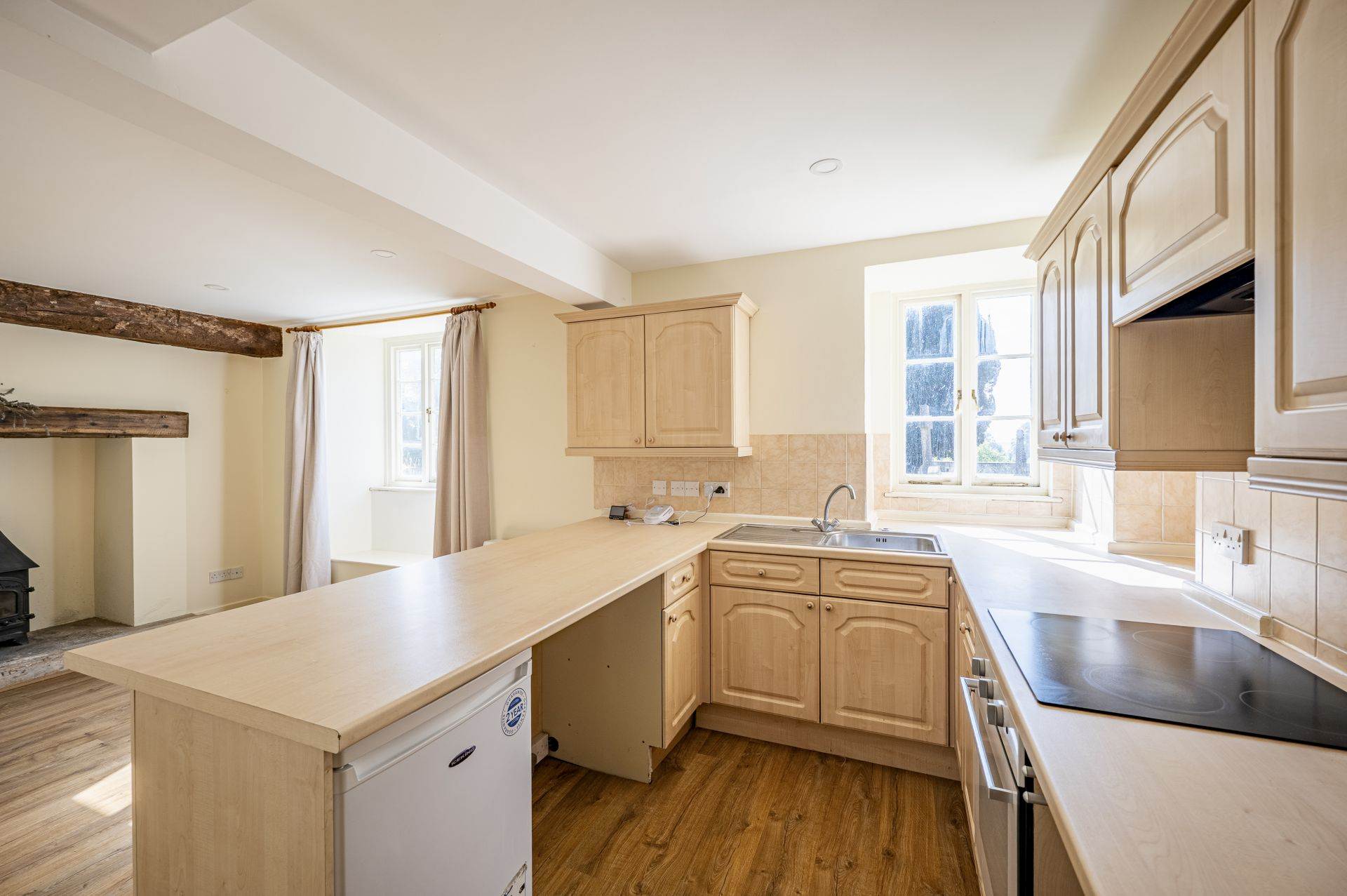Additional Property Image 2 bedroom House to rent in Bath 6