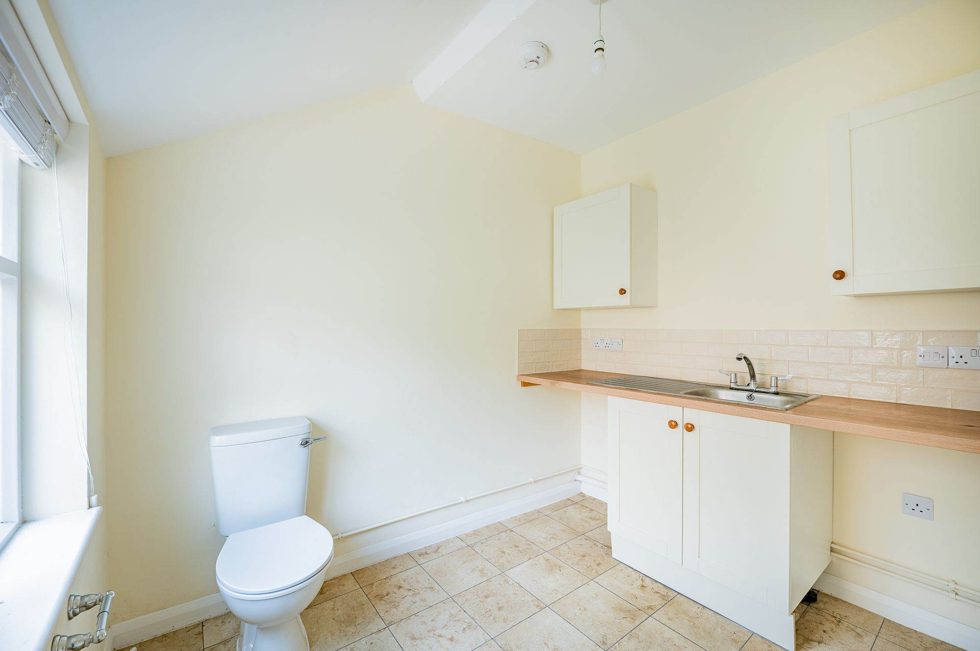 Additional Property Image 4 bedroom House to rent in Badminton 6
