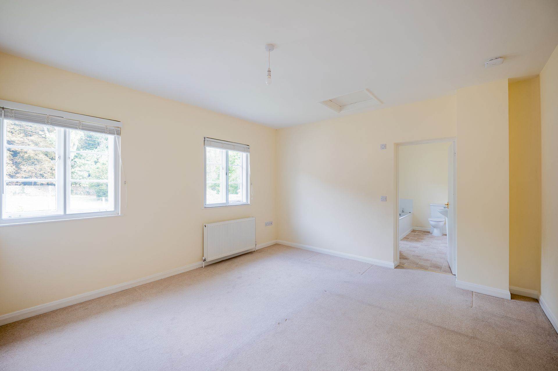 Additional Property Image 4 bedroom House to rent in Badminton 10