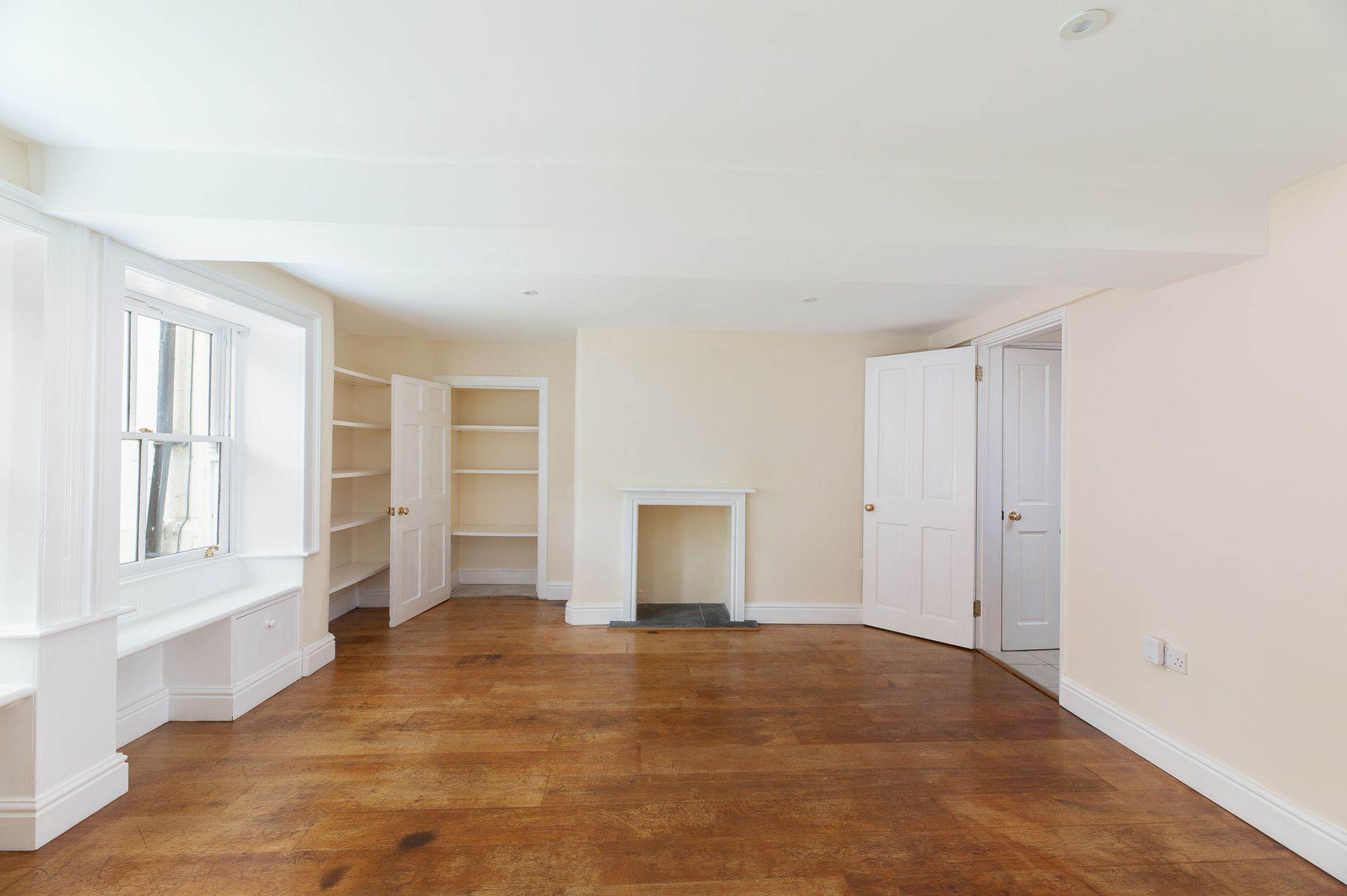 Additional Property Image 3 bedroom House to rent in Bath 3
