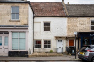 3 bedroom House to rent in Bath