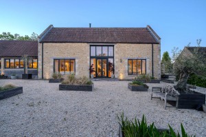 3 bedroom House to rent in Bath