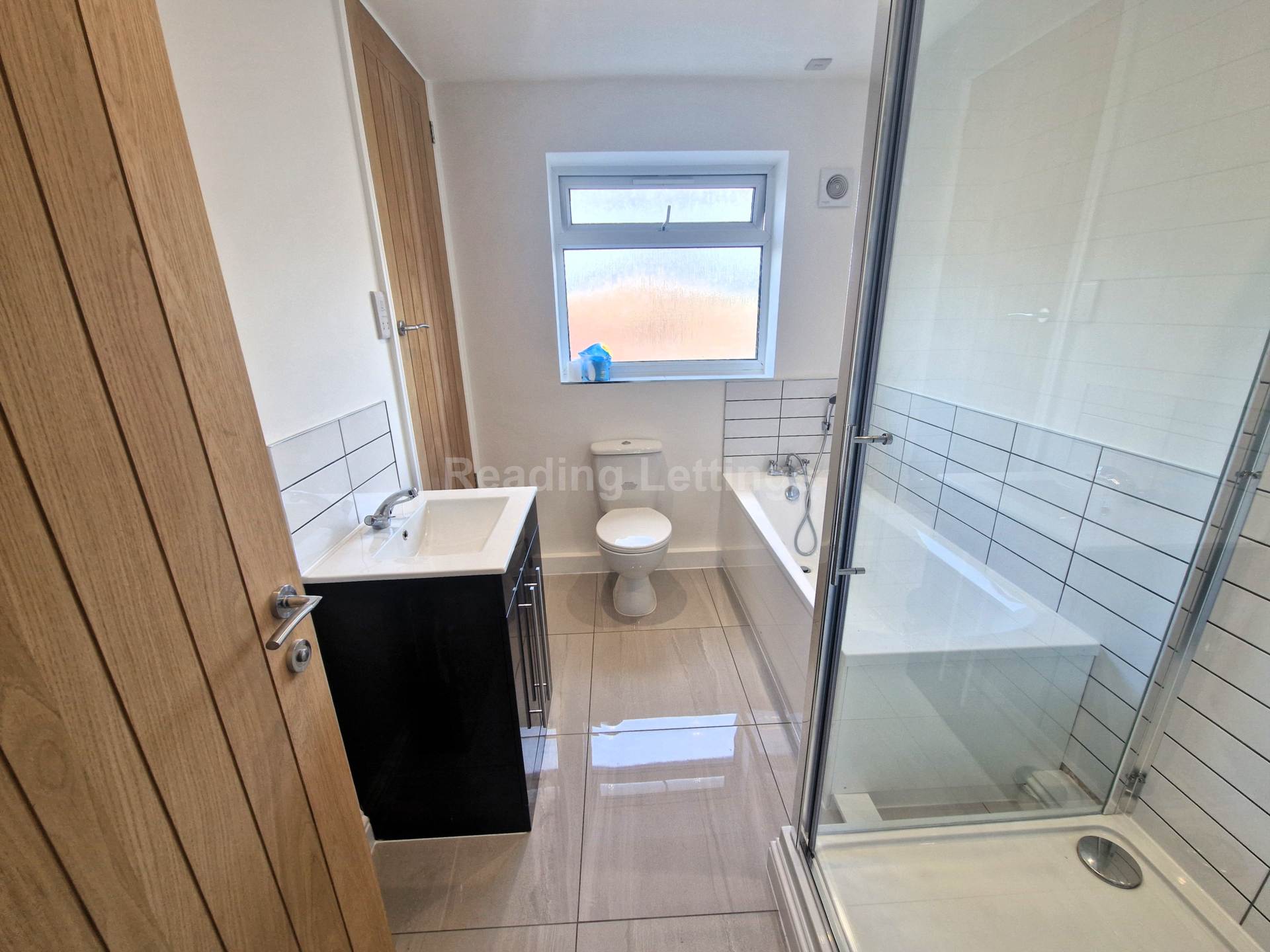 Additional Property Image 3 bedroom Maisonette to rent in Reading 7