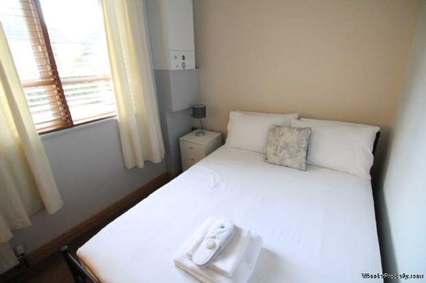 Additional Property Image 1 bedroom Flat for sale in Looe 3