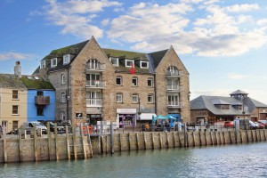 2 bedroom Apartment for sale in Looe