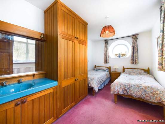 Additional Property Image 5 bedroom House for sale in Looe 19
