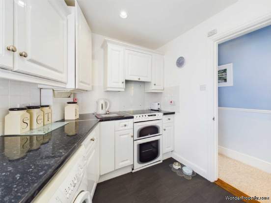 Additional Property Image 3 bedroom Apartment for sale in Looe 16