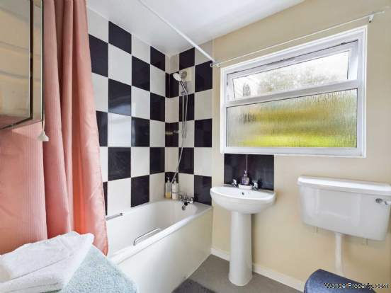 Additional Property Image 3 bedroom Semi Detached Bungalow for sale in Looe 10