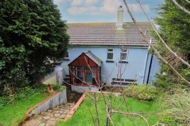 3 bedroom Semi Detached for sale in Looe