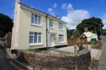 3 bedroom Detached for sale in Looe