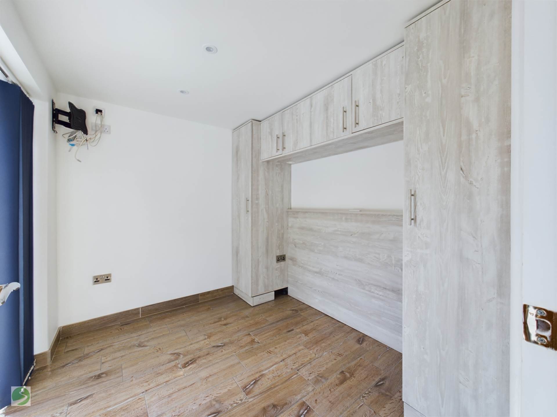 Additional Property Image 2 bedroom Semi Detached Bungalow for sale in Looe 6