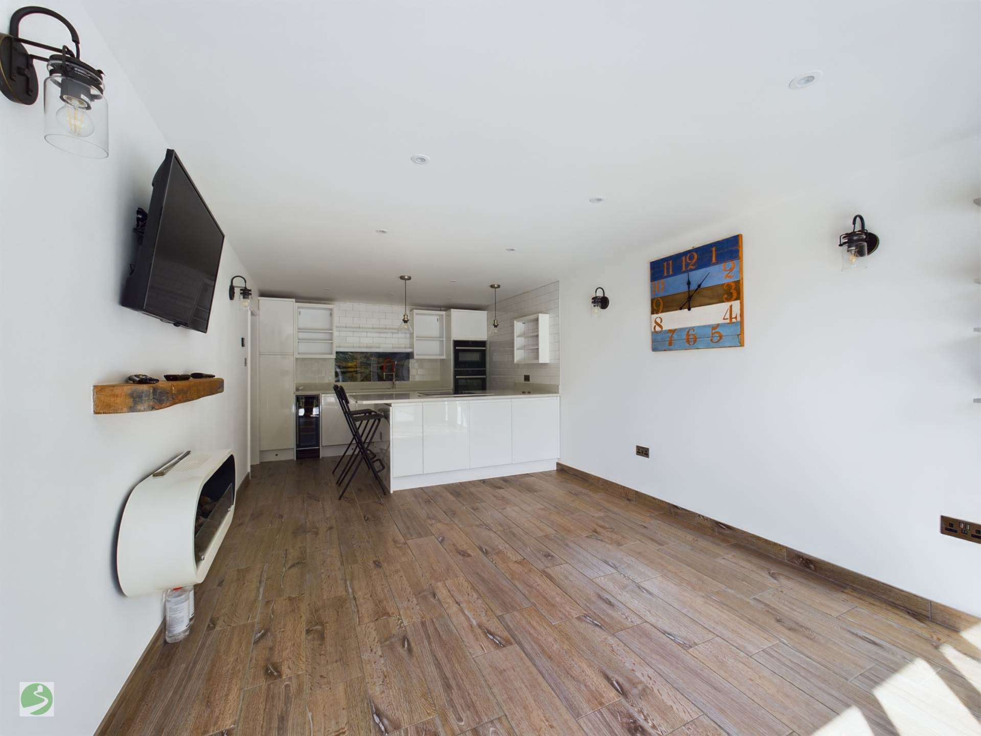 Additional Property Image 2 bedroom Semi Detached Bungalow for sale in Looe 11