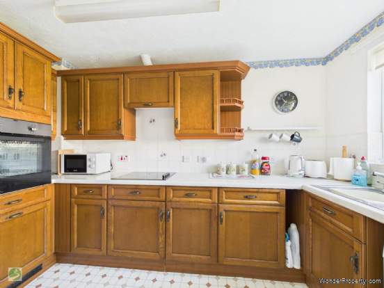 Additional Property Image 2 bedroom Flat for sale in Looe 10