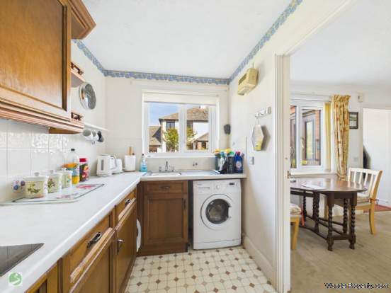 Additional Property Image 2 bedroom Flat for sale in Looe 7