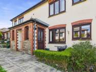 2 bedroom Flat for sale in Looe