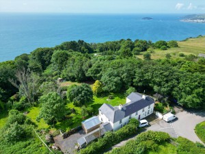 5 bedroom Detached for sale in Looe