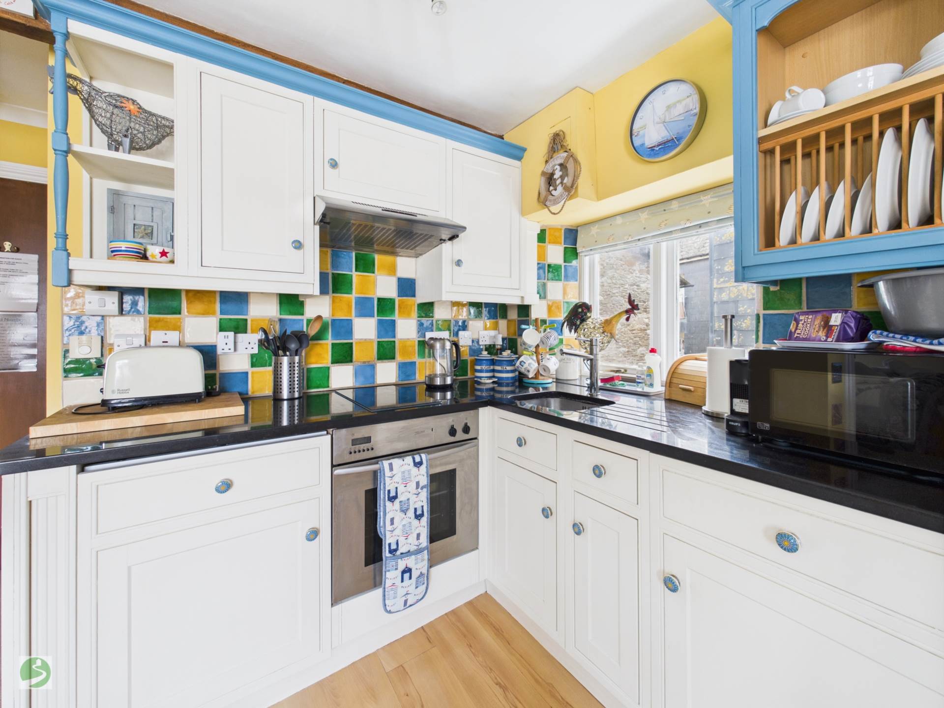 Additional Property Image 1 bedroom Apartment for sale in Looe 4