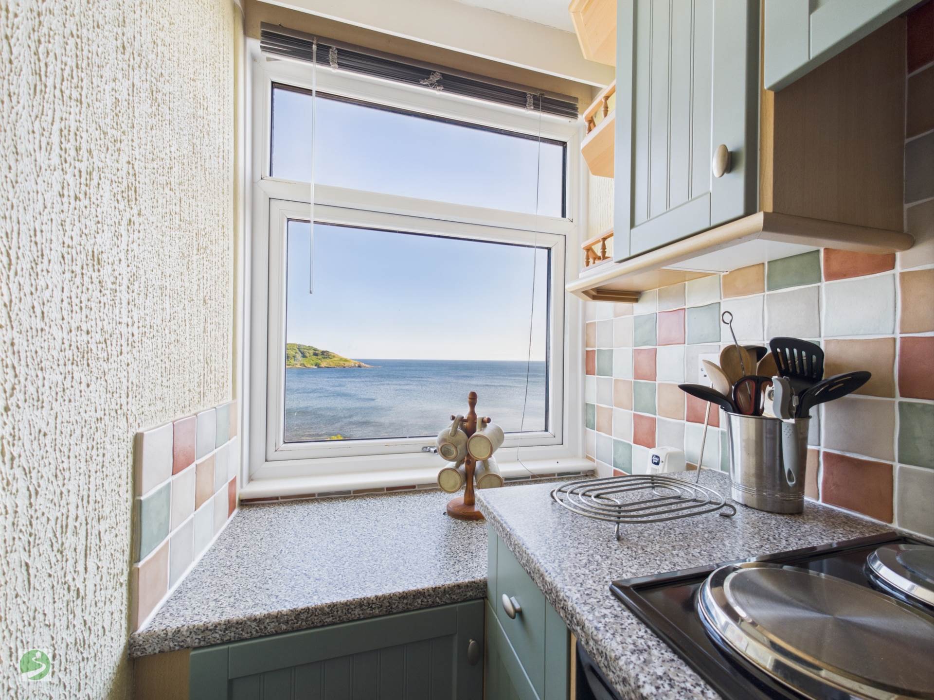 Additional Property Image 1 bedroom Apartment for sale in Looe 8
