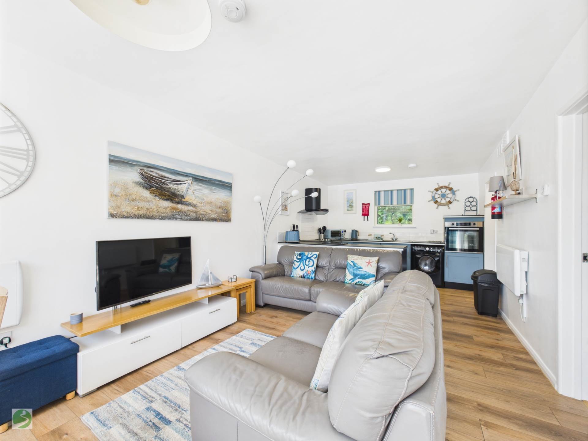 Additional Property Image 2 bedroom Semi Detached Bungalow for sale in Looe 2