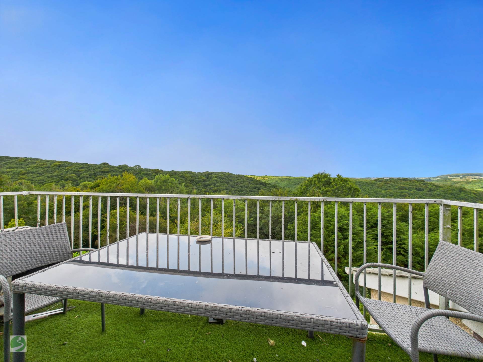 Additional Property Image 9 bedroom Detached for sale in Looe 13