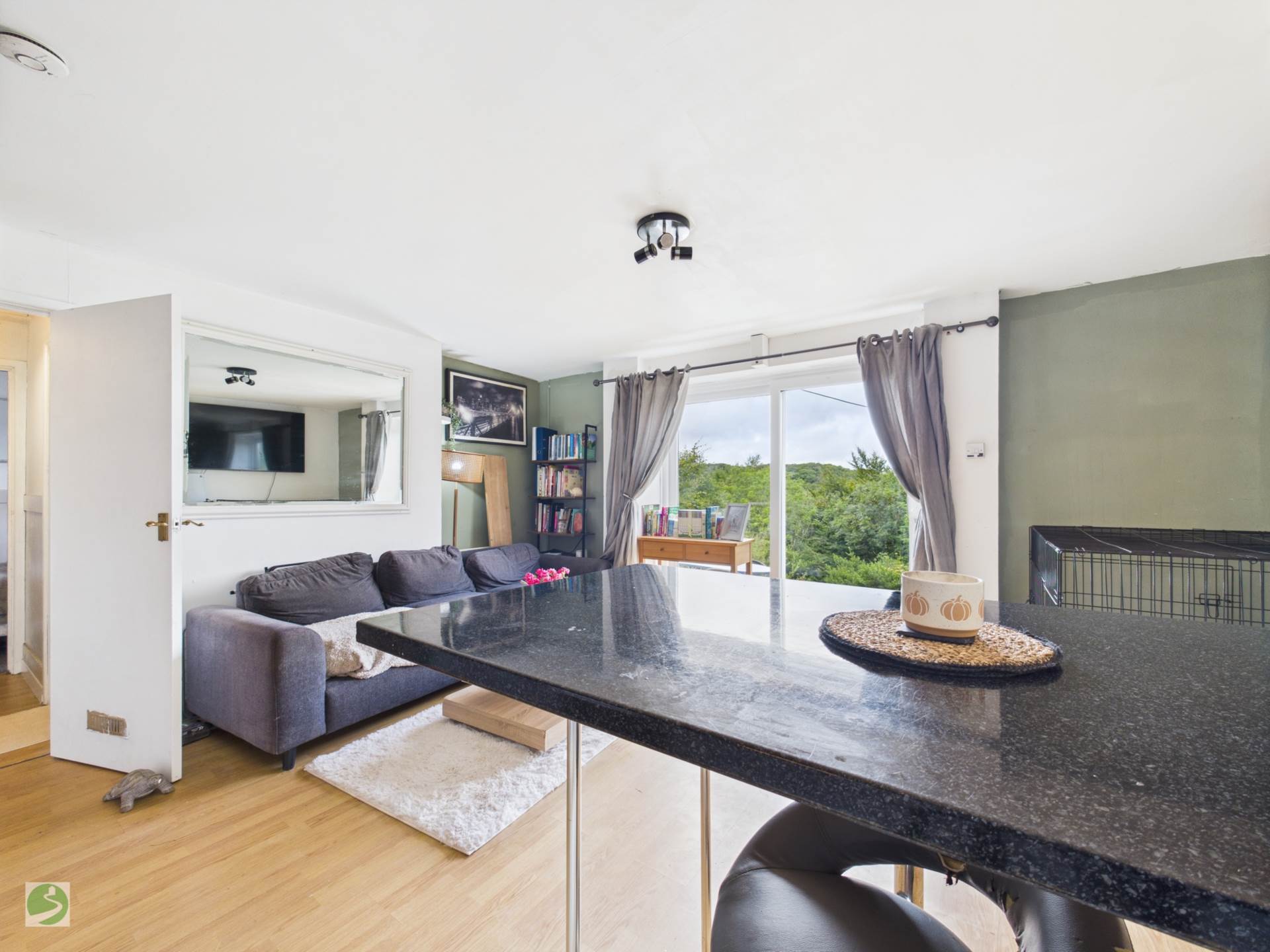Additional Property Image 1 bedroom Apartment for sale in Looe 6