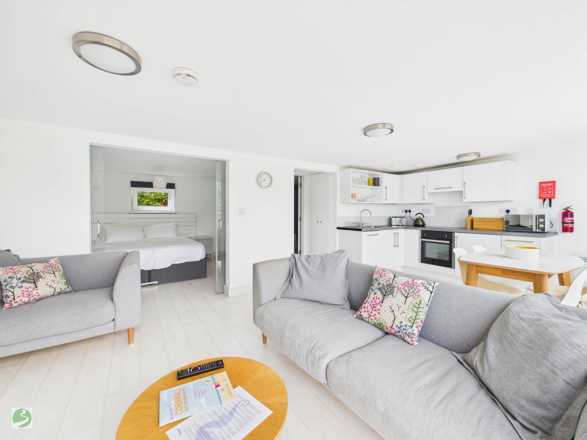 Additional Property Image 1 bedroom Semi Detached Bungalow for sale in Looe 2