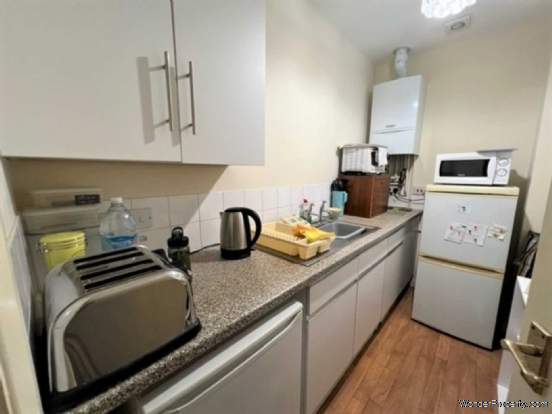 Additional Property Image 1 bedroom Apartment for sale in Paignton 3