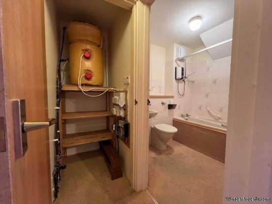 Additional Property Image 1 bedroom Flat for sale in Paignton 6