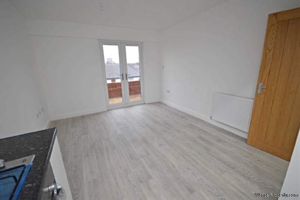 Additional Property Image 2 bedroom Apartment for sale in Stockport 3