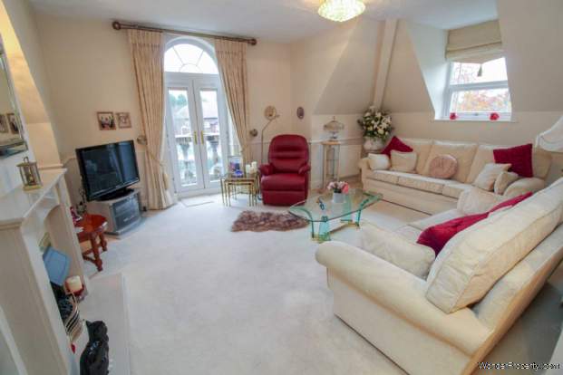Additional Property Image 2 bedroom Apartment for sale in Stockport 5