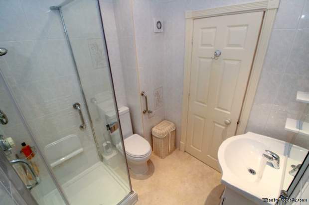 Additional Property Image 2 bedroom Apartment for sale in Stockport 11