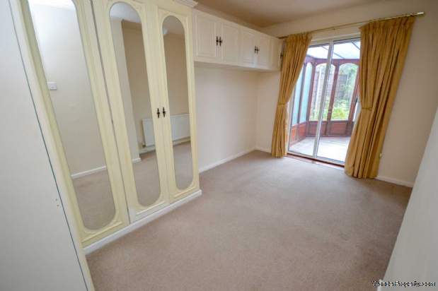 Additional Property Image 2 bedroom Bungalow for sale in Stockport 6