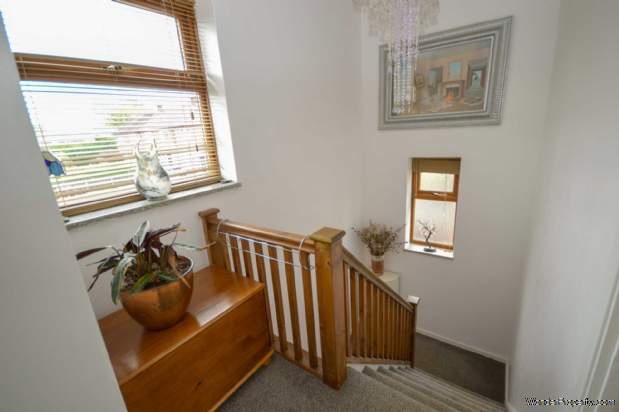 Additional Property Image 2 bedroom End of Terrace for sale in Stockport 13