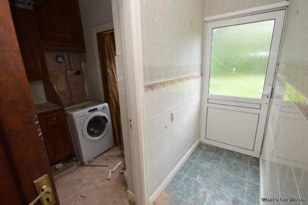 Additional Property Image 5 bedroom Detached for sale in Stockport 10
