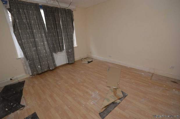 Additional Property Image 5 bedroom Detached for sale in Stockport 12