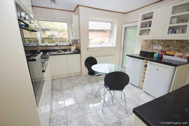 Additional Property Image 3 bedroom Bungalow for sale in Stockport 7