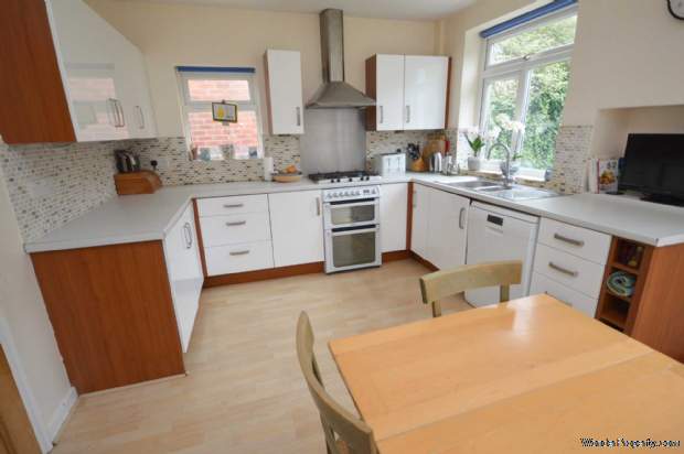 Additional Property Image 4 bedroom Detached for sale in Stockport 7