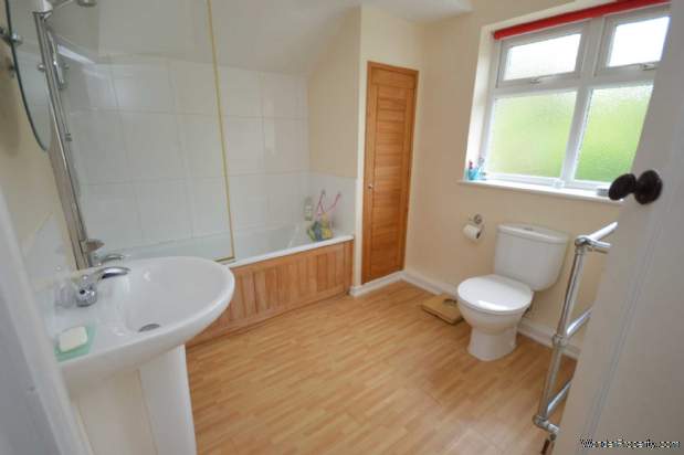 Additional Property Image 4 bedroom Detached for sale in Stockport 18