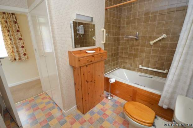 Additional Property Image 3 bedroom Detached Bungalow for sale in Stockport 17