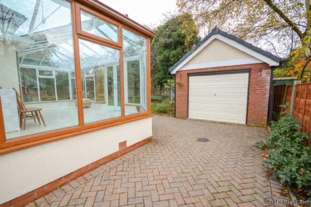 Additional Property Image 4 bedroom Detached for sale in Stockport 4