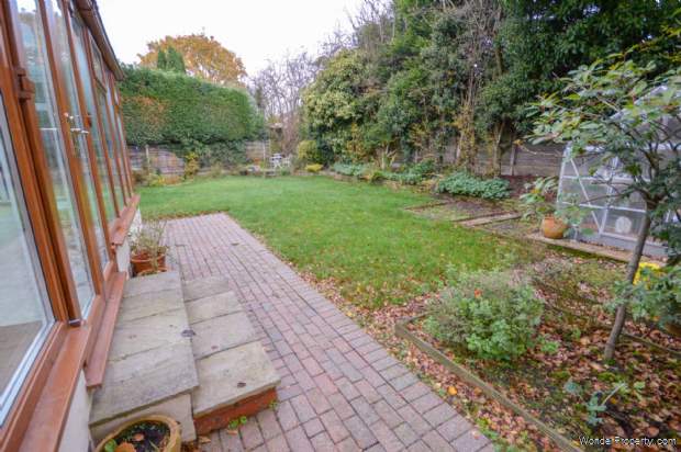 Additional Property Image 4 bedroom Detached for sale in Stockport 5