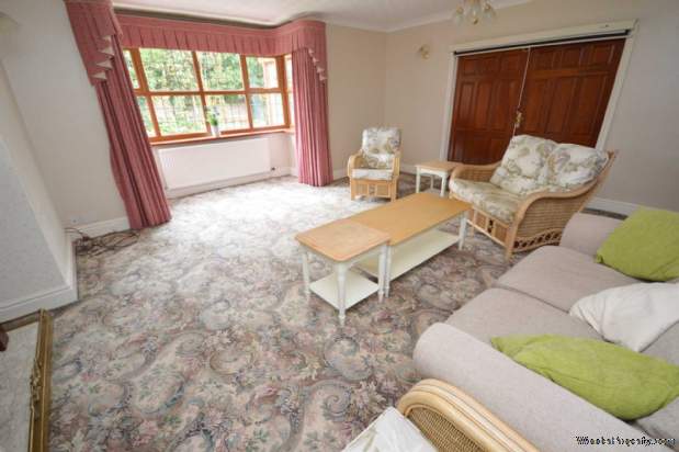 Additional Property Image 4 bedroom Detached for sale in Stockport 8