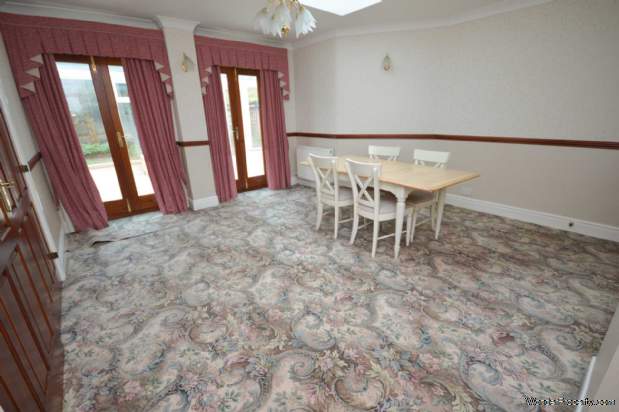 Additional Property Image 4 bedroom Detached for sale in Stockport 10