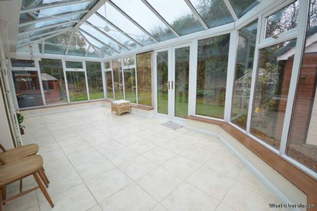 Additional Property Image 4 bedroom Detached for sale in Stockport 17