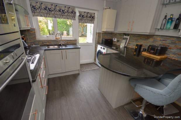 Additional Property Image 4 bedroom Detached for sale in Stockport 12