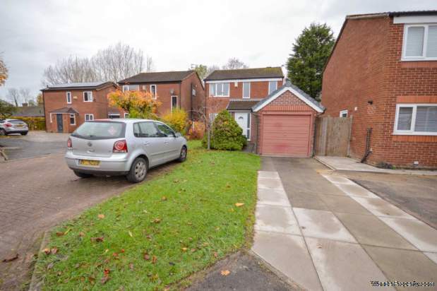 Additional Property Image 3 bedroom Detached for sale in Stockport 4